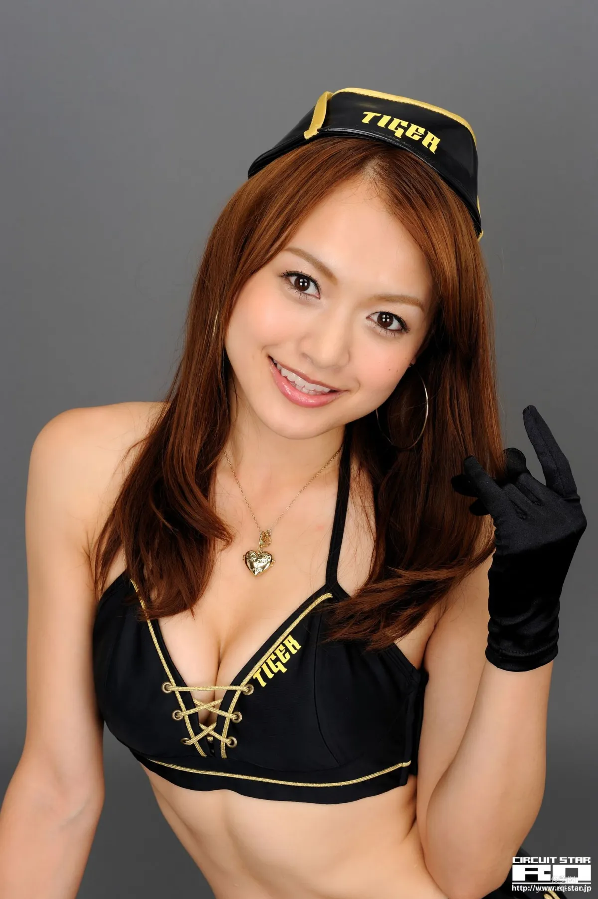 [RQ-STAR] NO.00374 伊東莉娜 Race Queen賽車女郎 寫真集 53