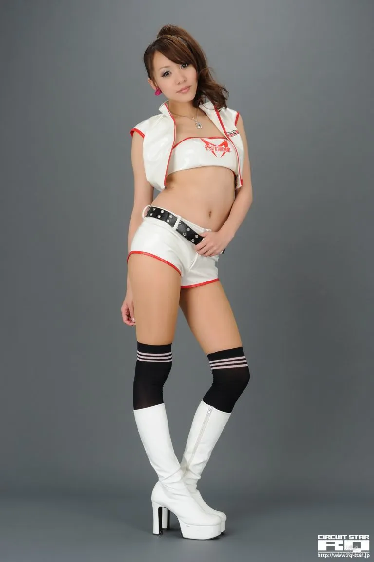 [RQ-STAR] NO.00439 Saki Ueda 植田早紀 Race Queen 寫真集 14