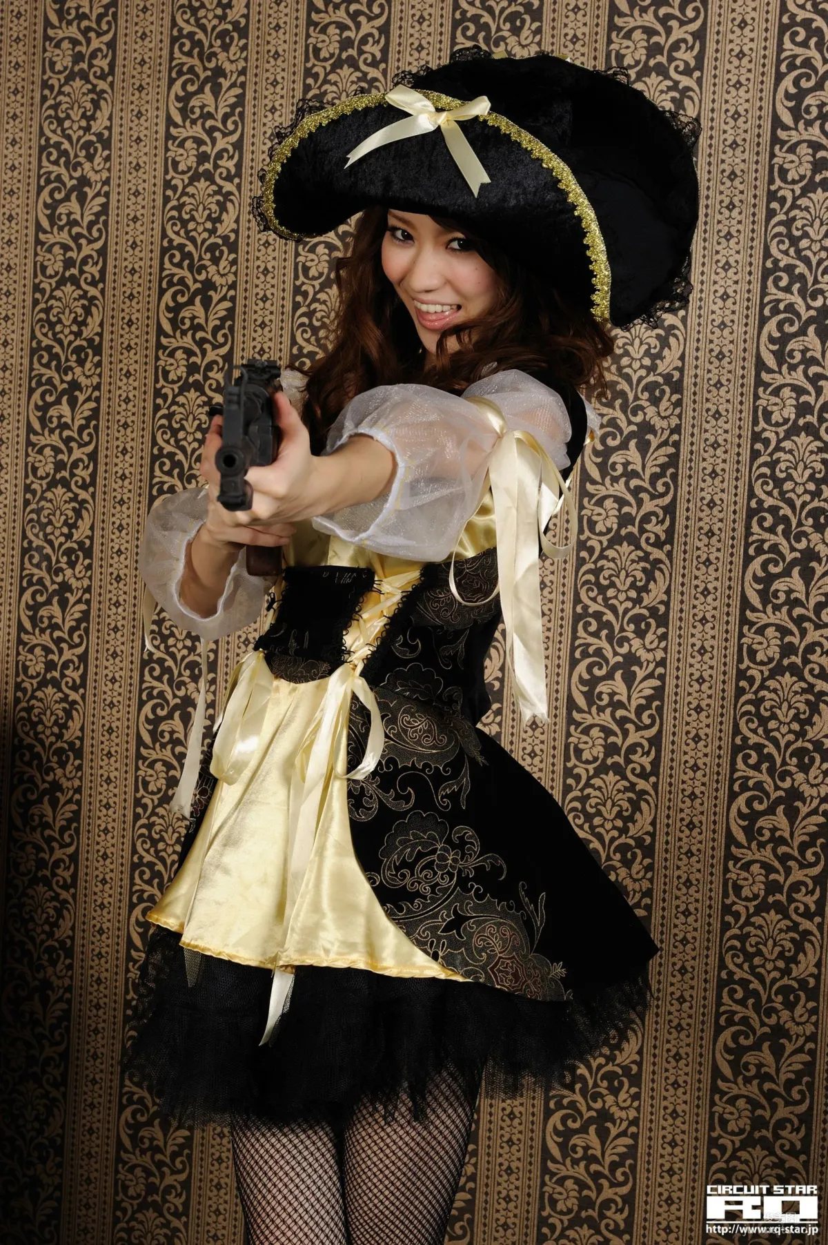 [RQ-STAR] NO.00417 Shihomi Ogoshi 小越しほみ Pirate Costume 絲襪美腿寫真集 23