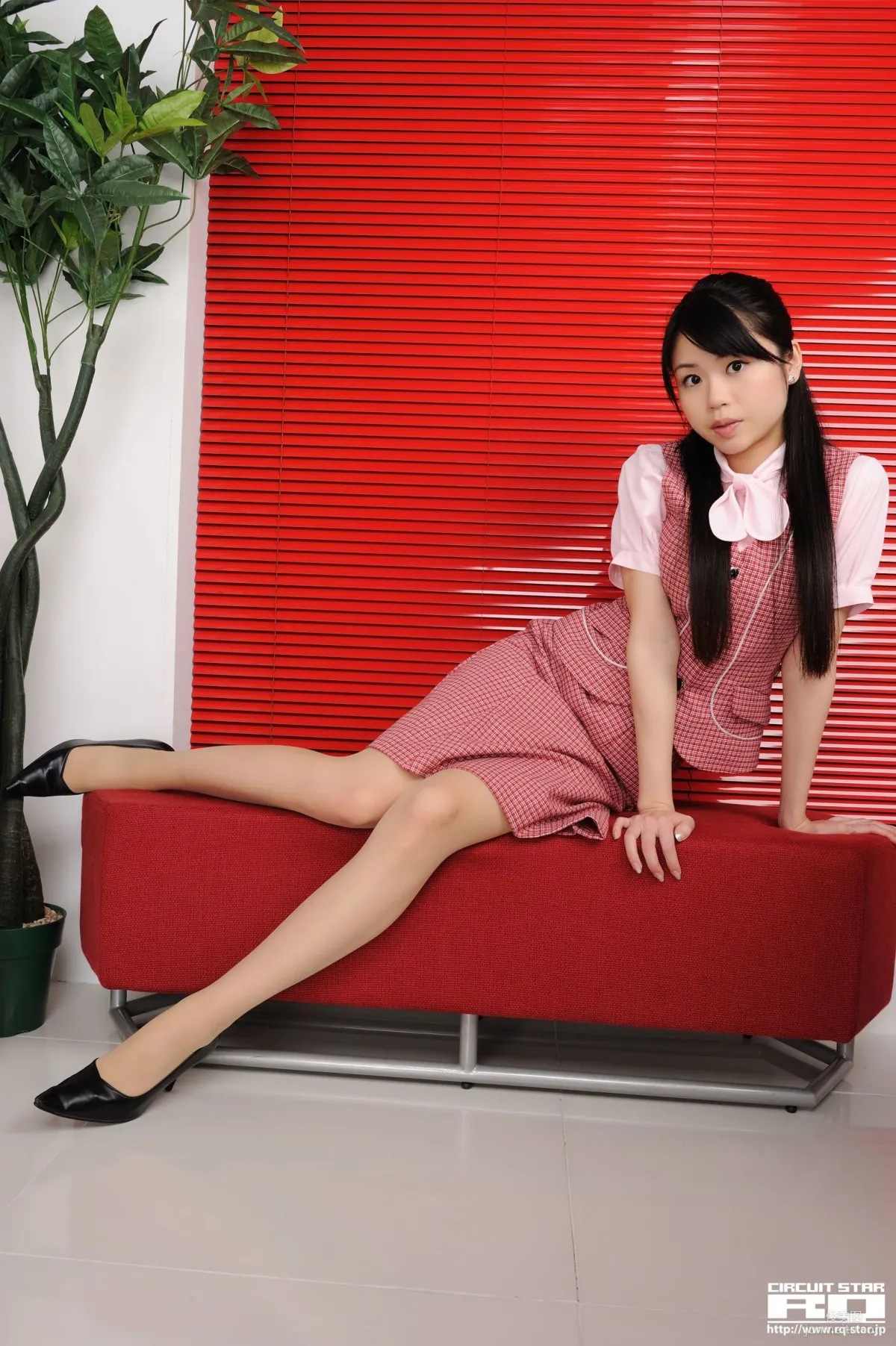 [RQ-STAR] NO.00431 Fuyumi Ikehara 池原冬実 Office Lady 寫真集 50