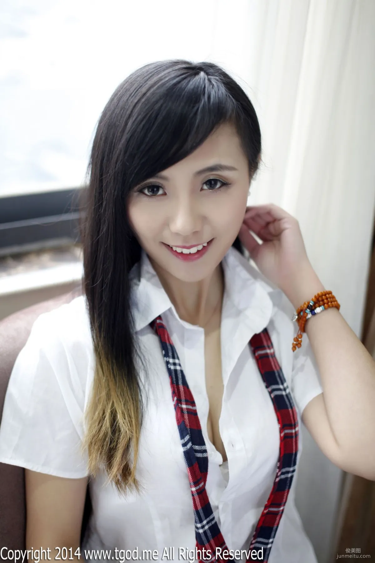 謝忱倬《平安夜校服的誘惑》 [TGOD推女神] 寫真集 11