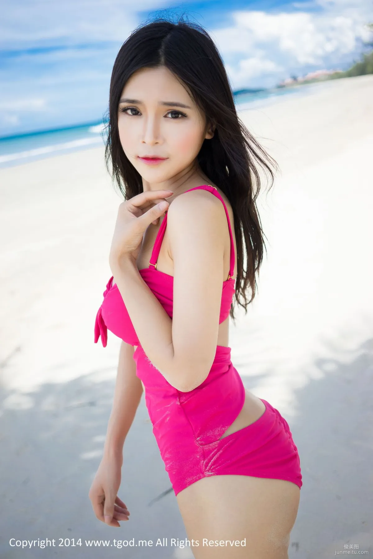 張美熒《緻命誘惑》 [TGOD推女神] 寫真集 26