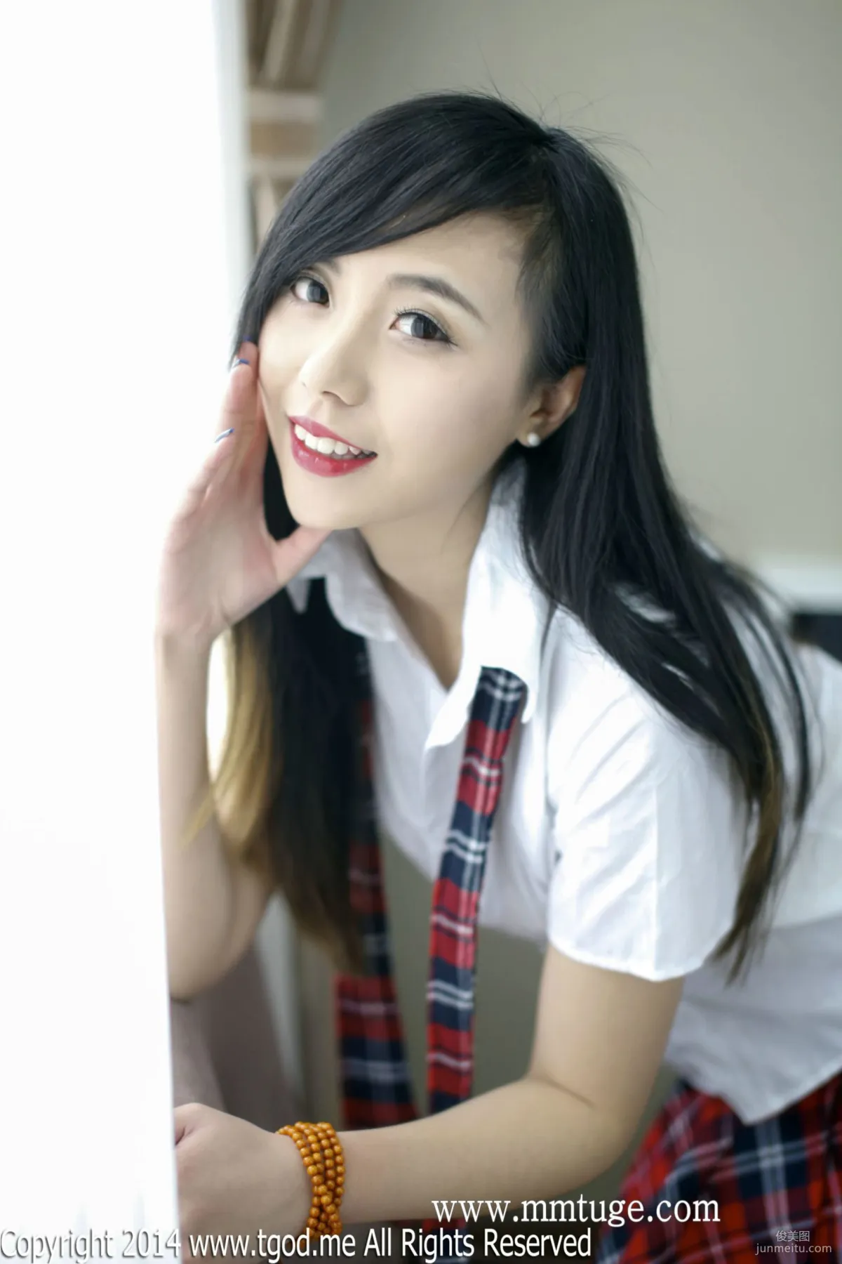 謝忱倬《平安夜校服的誘惑》 [TGOD推女神] 寫真集 18