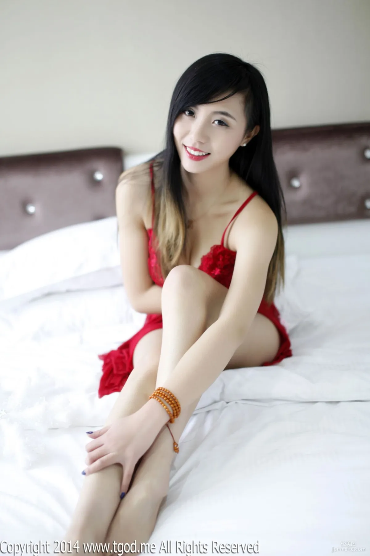 謝忱倬《平安夜校服的誘惑》 [TGOD推女神] 寫真集 93