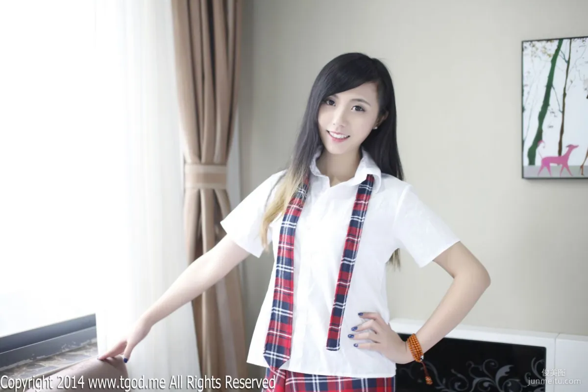 謝忱倬《平安夜校服的誘惑》 [TGOD推女神] 寫真集 2