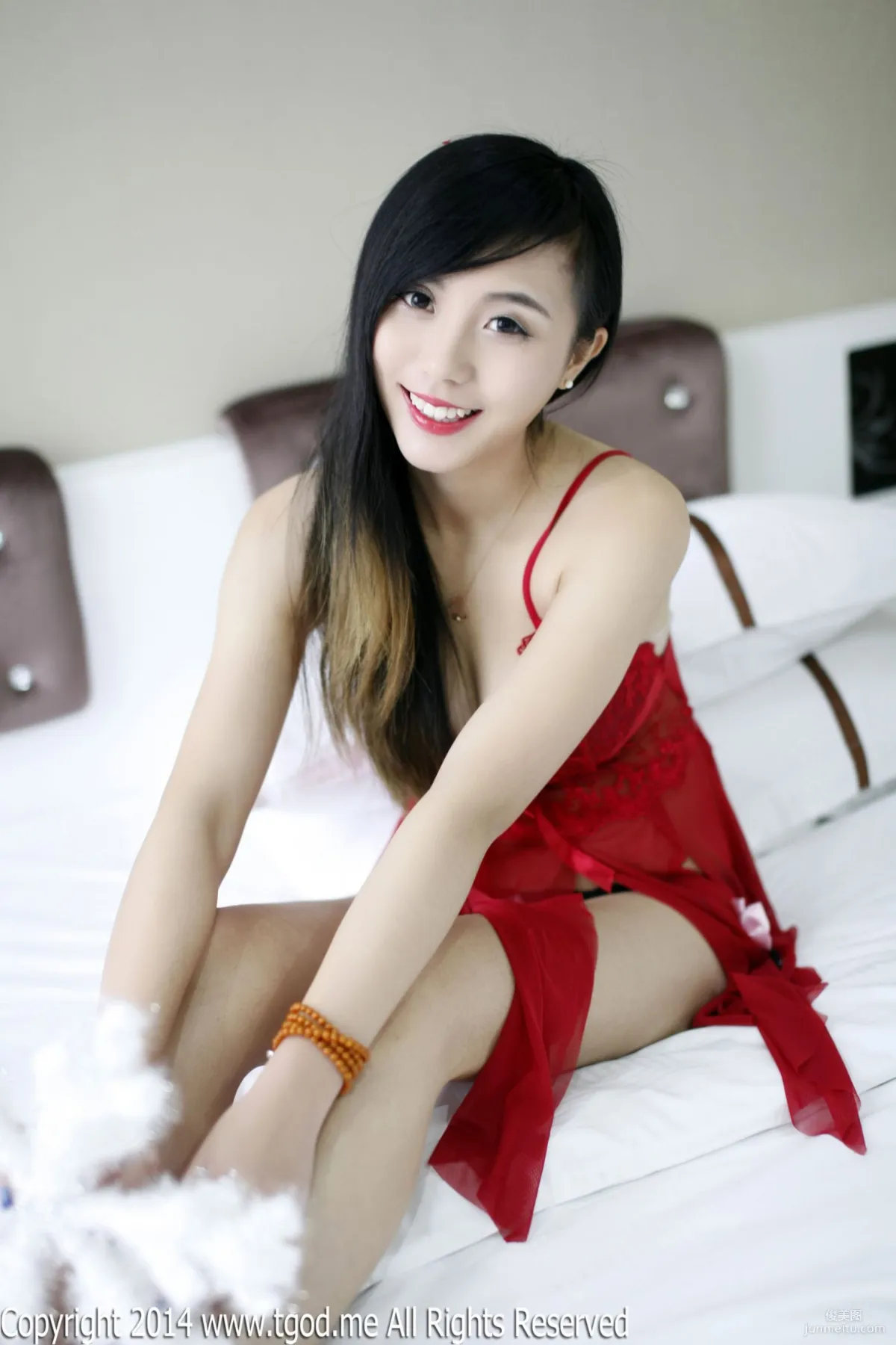 謝忱倬《平安夜校服的誘惑》 [TGOD推女神] 寫真集 67