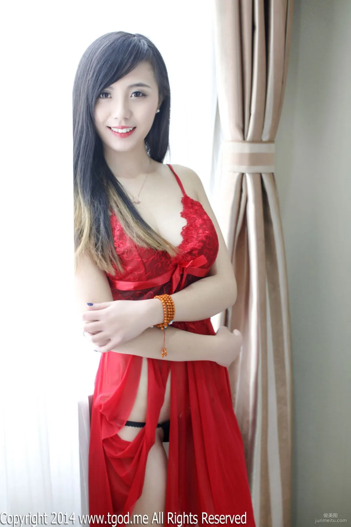 謝忱倬《平安夜校服的誘惑》 [TGOD推女神] 寫真集 132