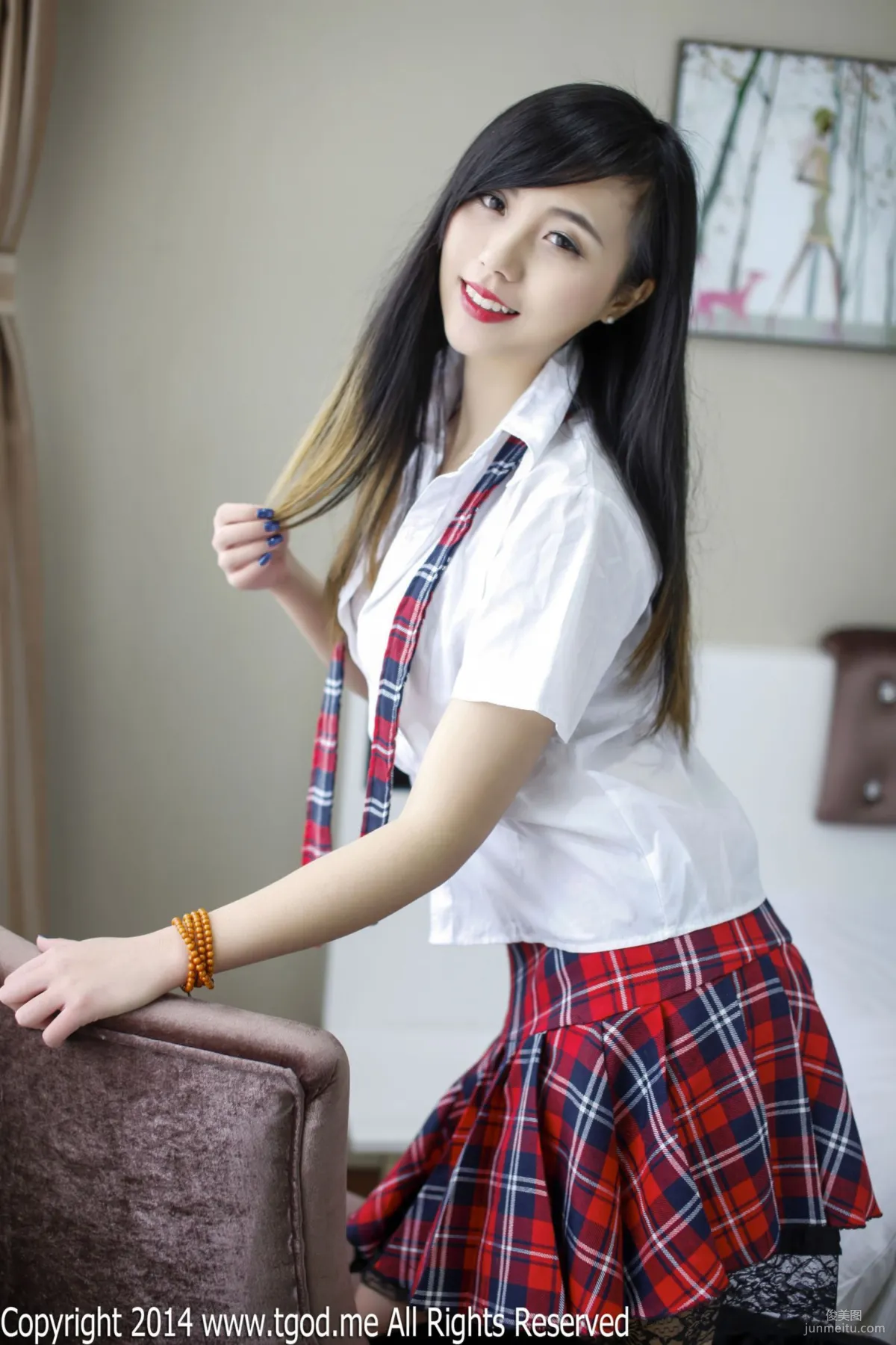 謝忱倬《平安夜校服的誘惑》 [TGOD推女神] 寫真集 37