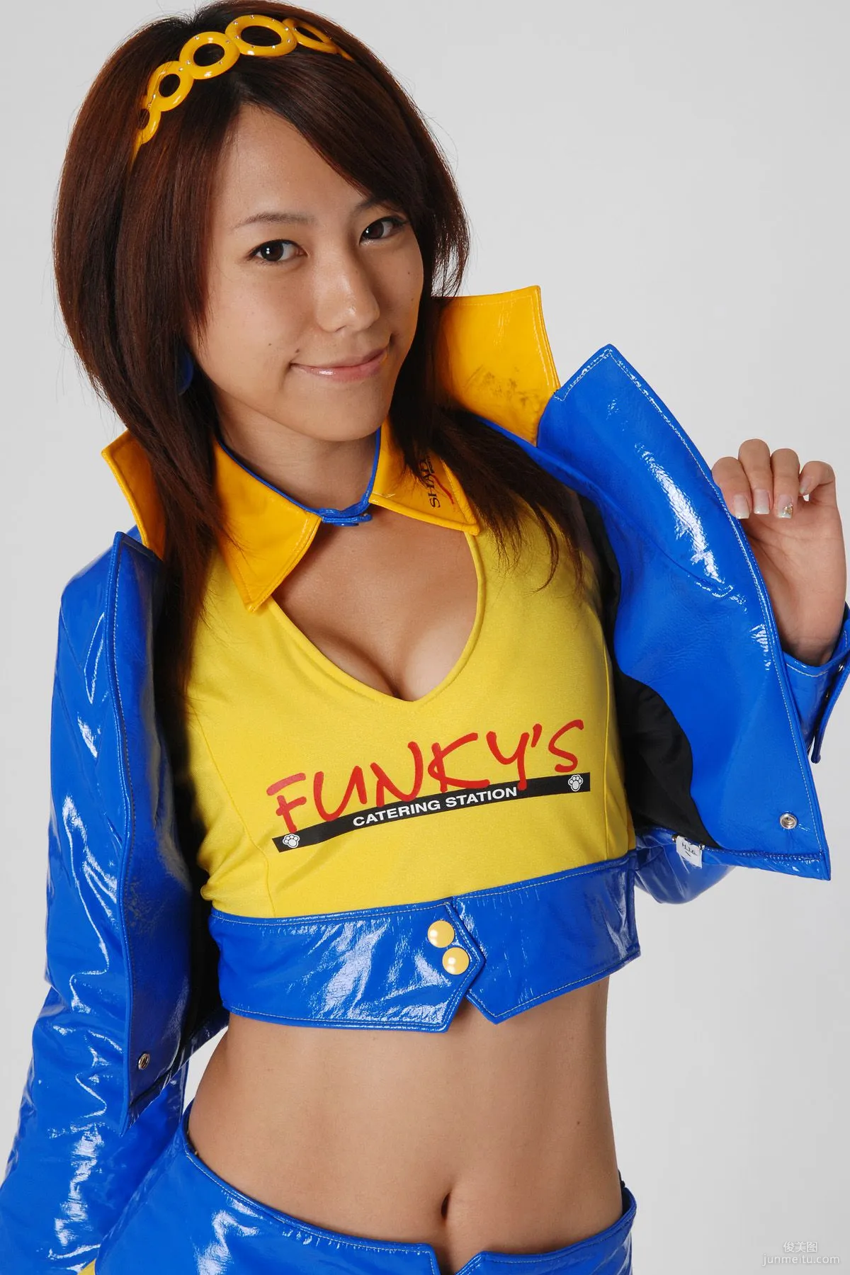[BWH] HRQ0079 柏木美裡《賽車女郎+泳裝高叉》寫真集 5