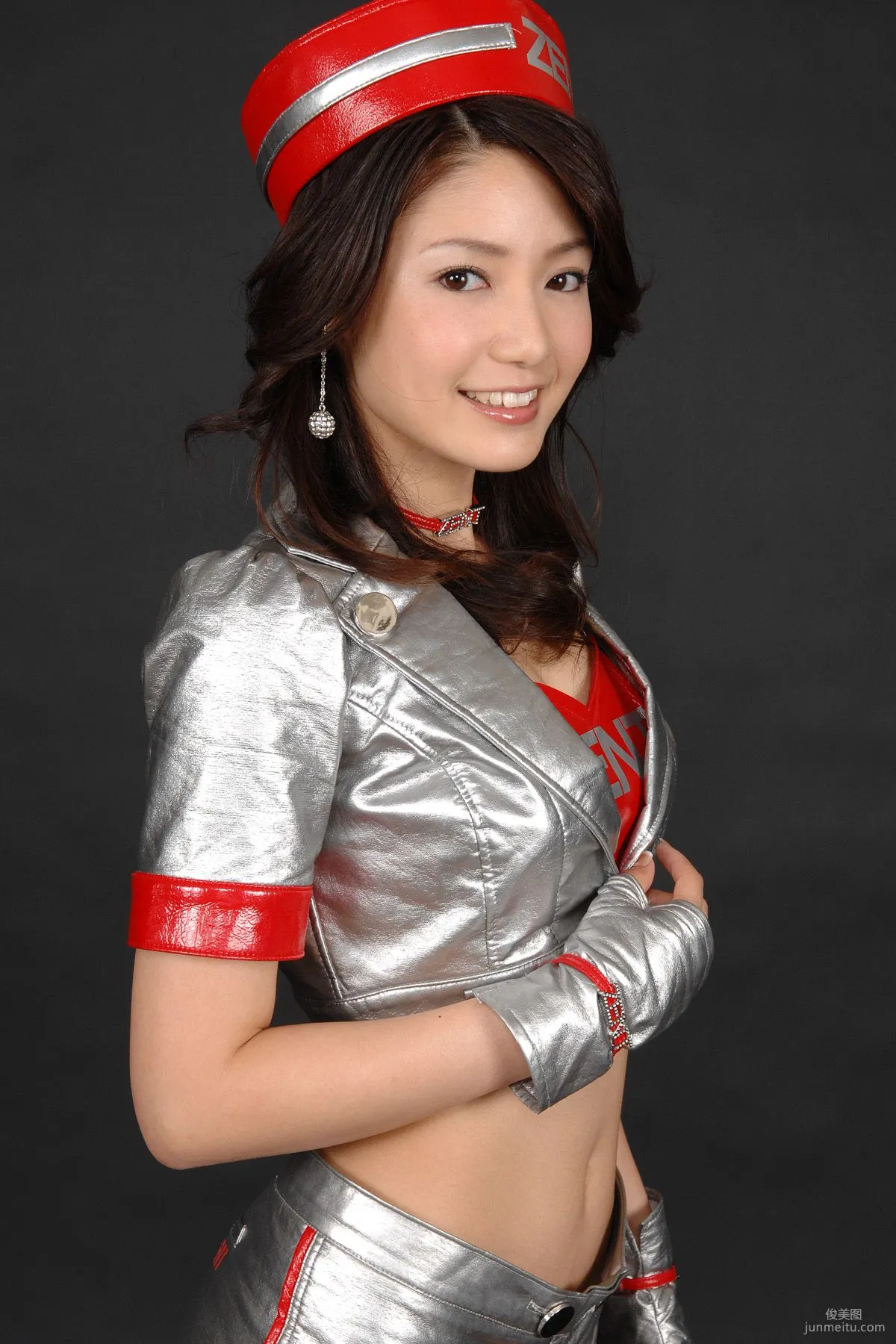 [BWH] HRQ0069 Hitomi Furusaki 古崎瞳《賽車女郎+泳裝》寫真集 30