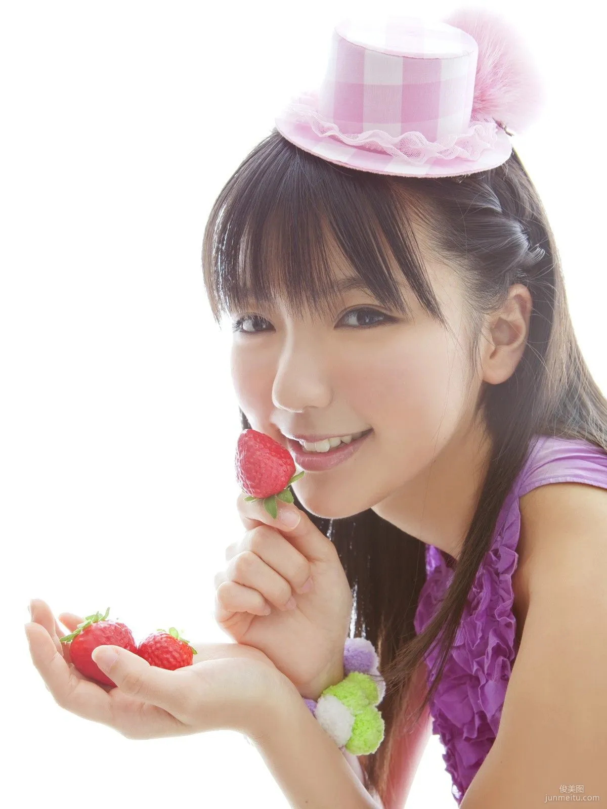 真野恵里菜《MANO-SOUL》写真集 [Sabra.net] 4