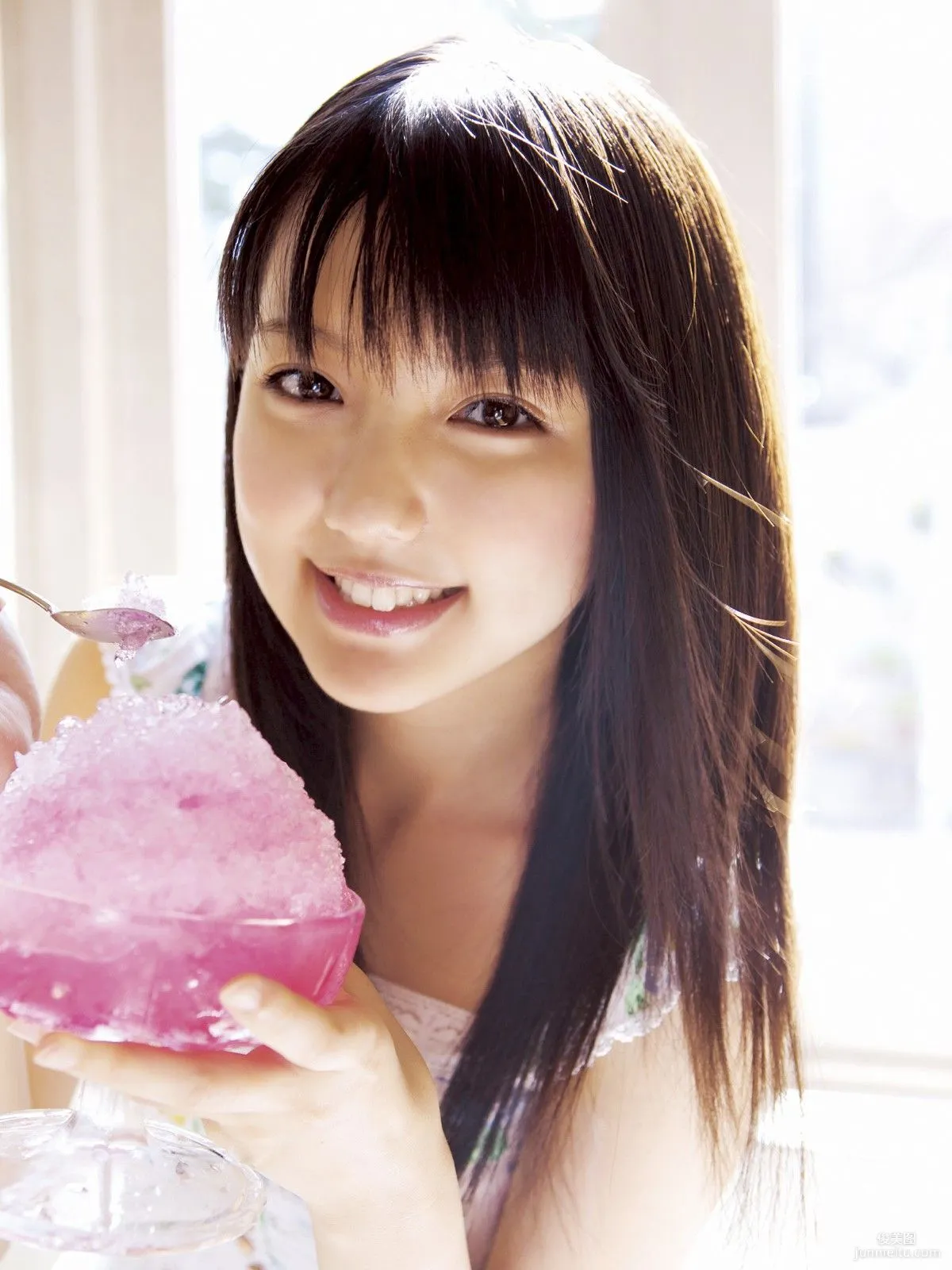真野絵里菜 《SUMMER GREETING》 写真集 [Sabra.net] 1