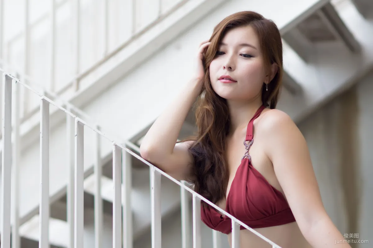 韓國輕熟女模特 Ellie Jung 比基尼 寫真集 70