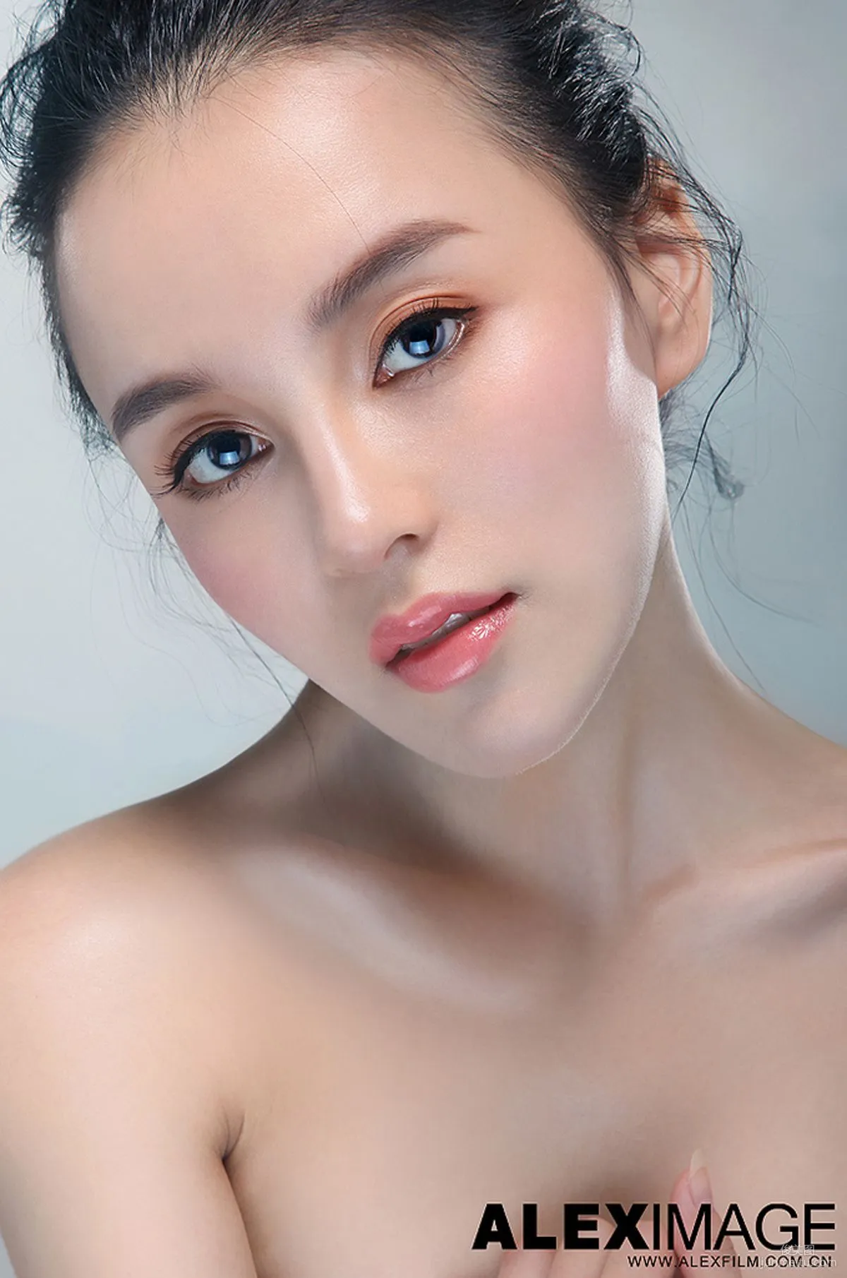 混血美女模特石一伊 棚拍圖片寫真集 35