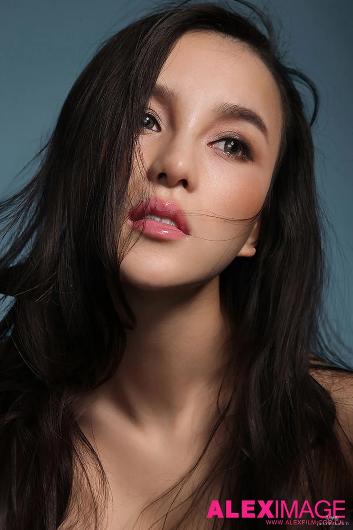 混血美女模特石一伊 棚拍圖片寫真集 32