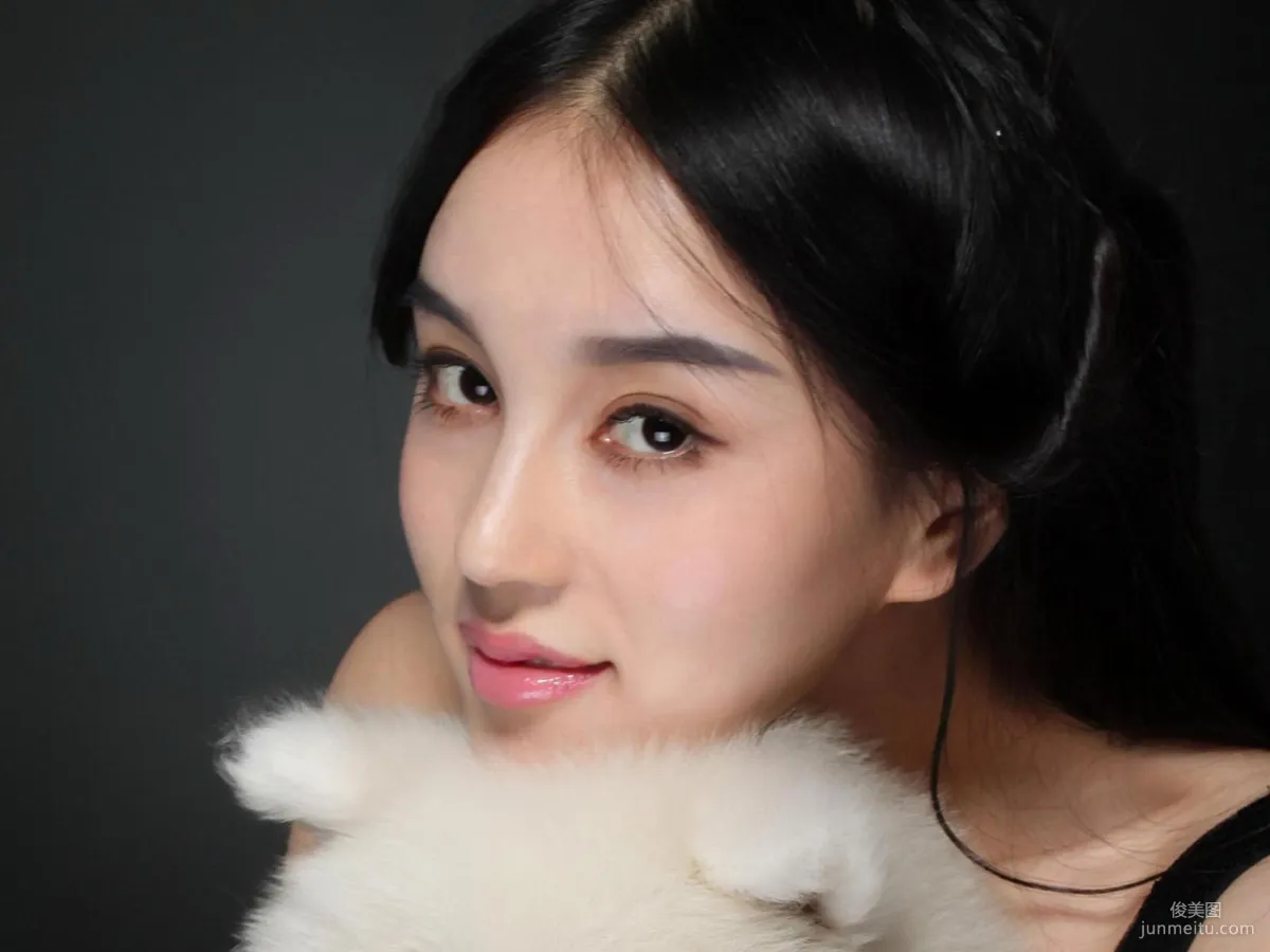 混血美女模特石一伊 棚拍圖片寫真集 18