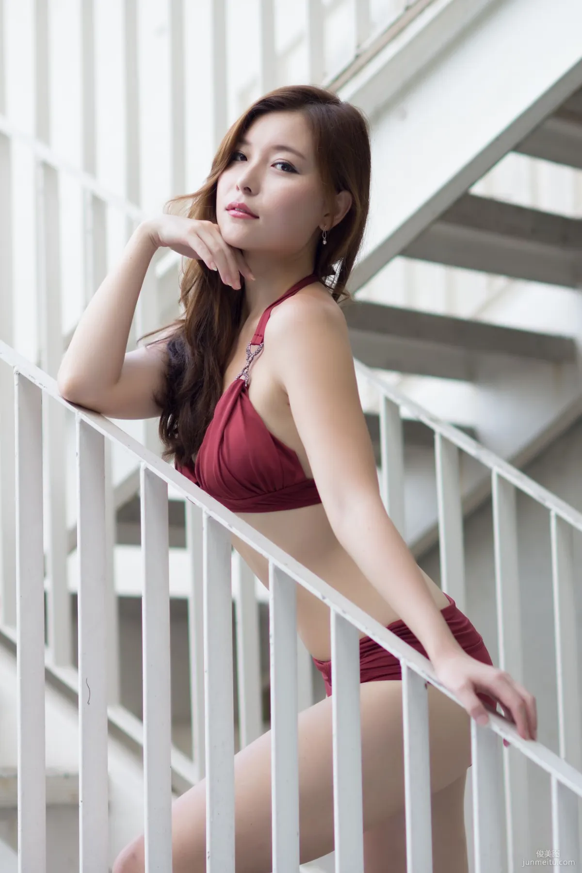 韓國輕熟女模特 Ellie Jung 比基尼 寫真集 48
