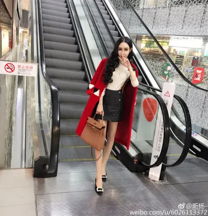 欣楊Kitty - 2017年微博私密美圖合輯[超高清版]