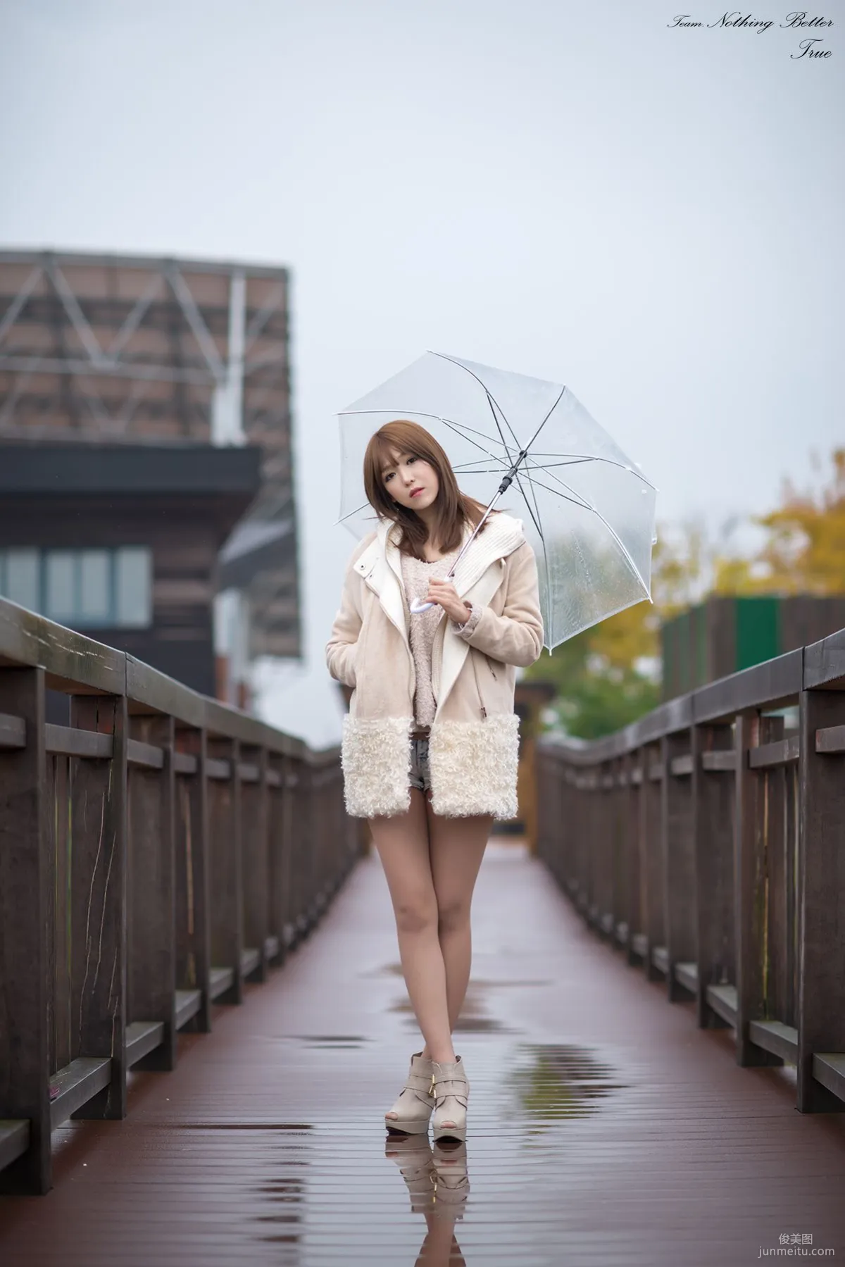 極品韓國美女李恩慧《下雨天街拍》 寫真集 28