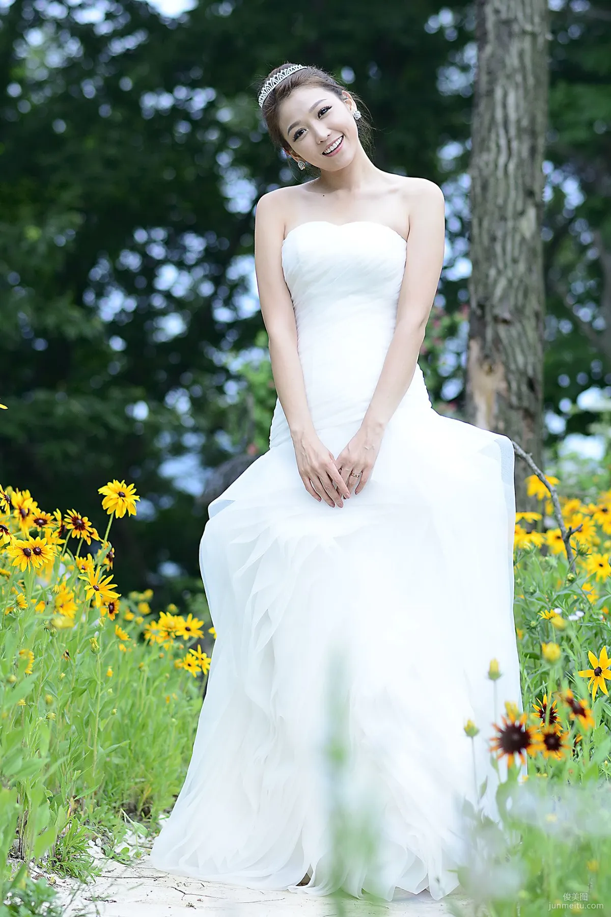 李恩慧《外拍唯美婚紗系列》寫真集套圖 3