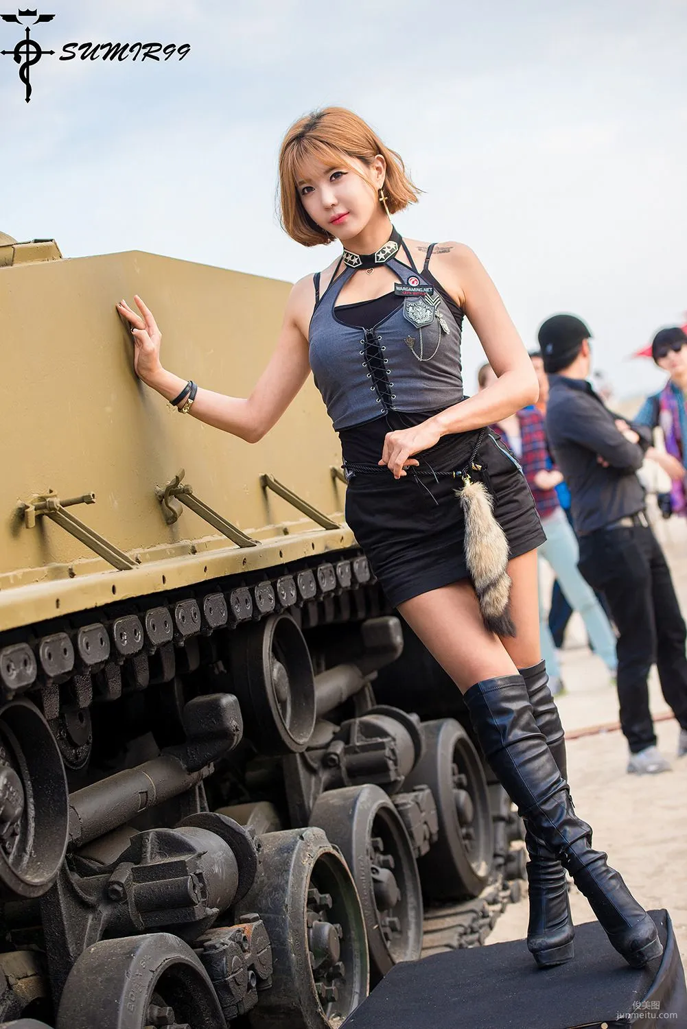許允美《釜山坦克世界》套圖 74