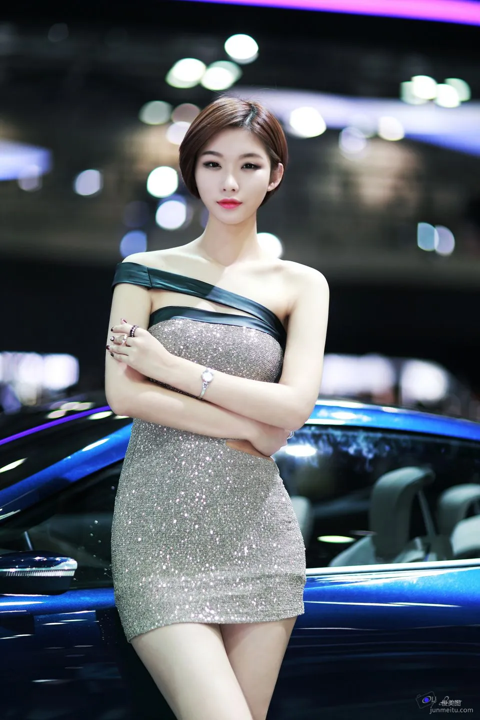 韓國美女崔柳娜《車展圖片》套圖 7