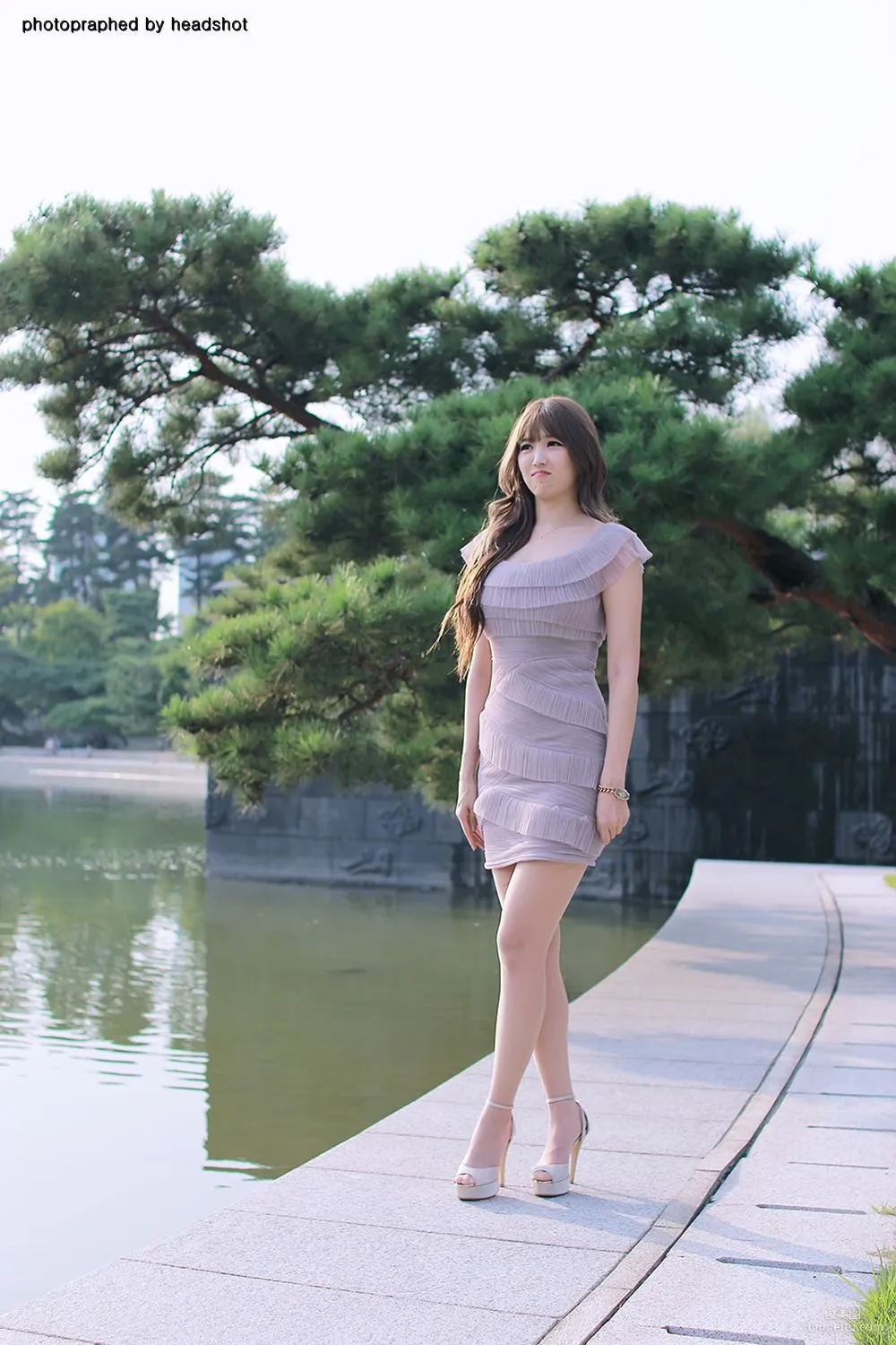 李仁慧《極品公園超短裙氣質女神》寫真集 15