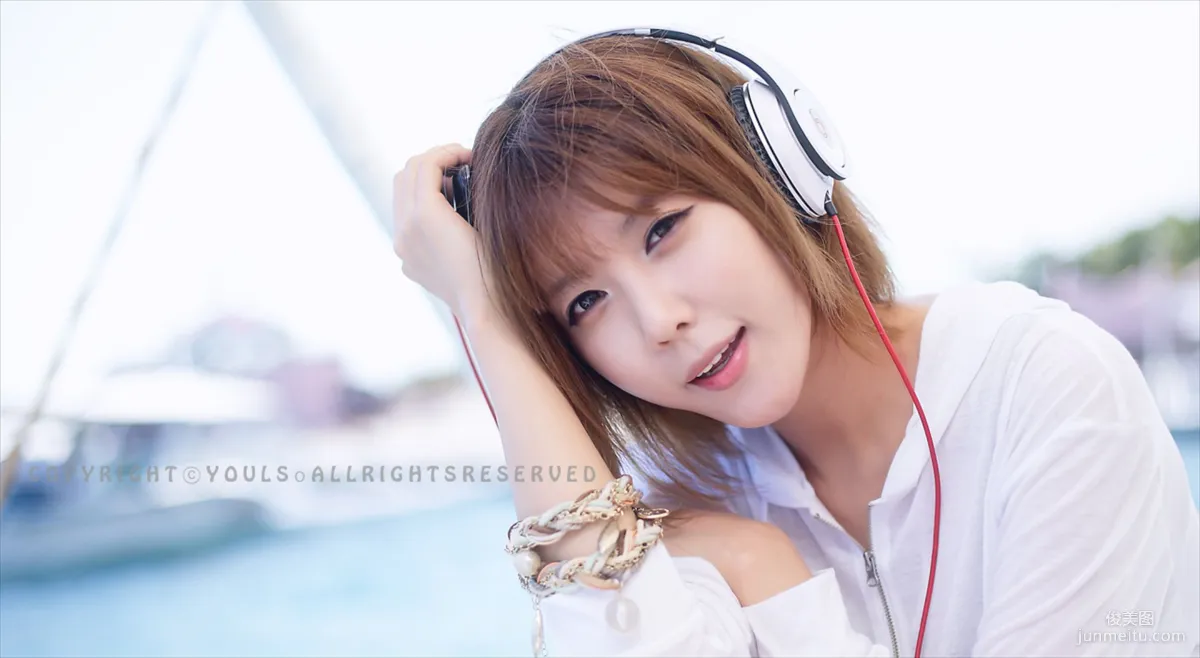 許允美(허윤미)《清新耳機少女》寫真集 39