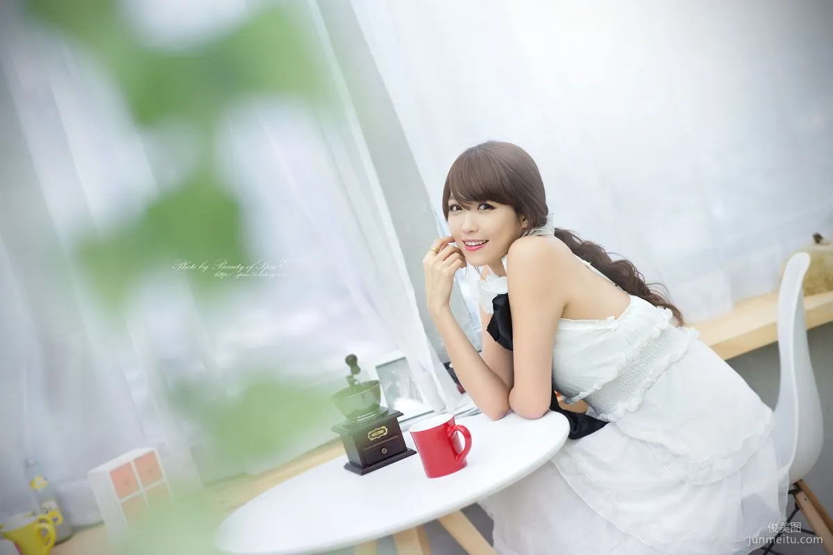 韓國美女李二慧《鋼琴少女》寫真集 3