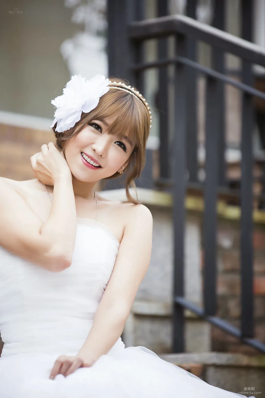 李恩慧《外拍唯美婚紗系列》寫真集套圖 44