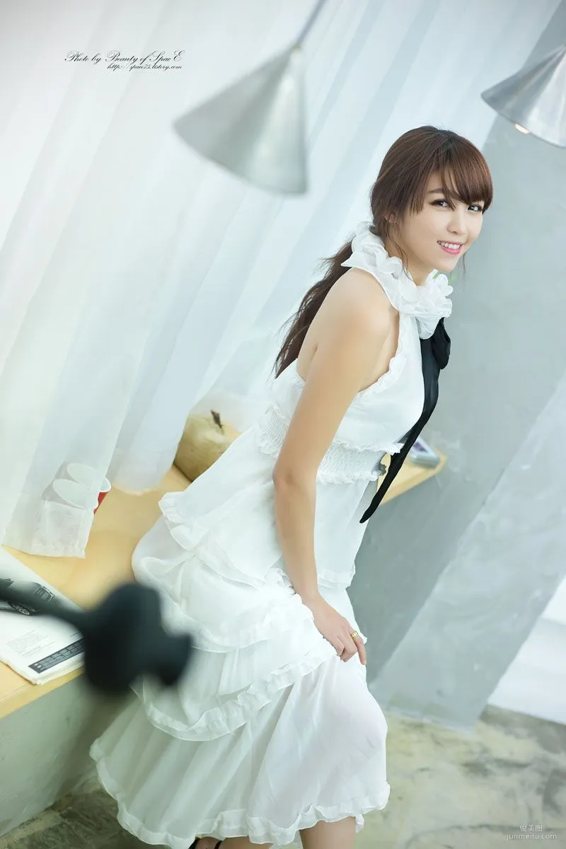 韓國美女李二慧《鋼琴少女》寫真集 26