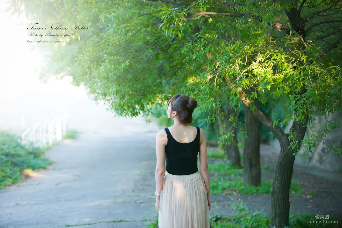 韓國女神李二慧《外拍唯美長裙系列》 寫真集 67