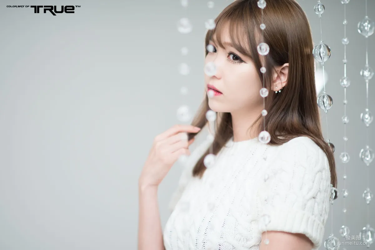 韓國女星李恩慧《針織套裙系列》 寫真集 34