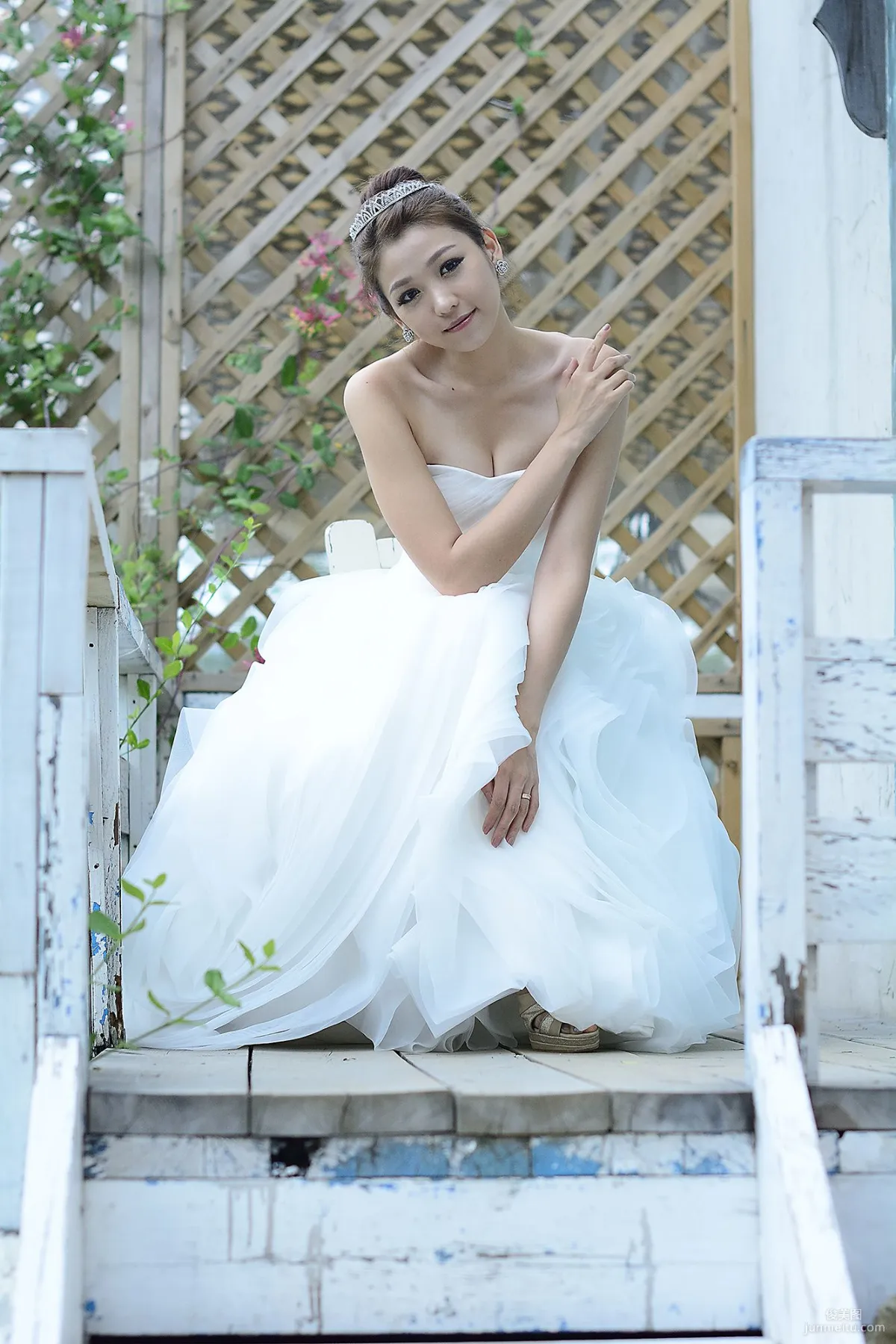 李恩慧《外拍唯美婚紗系列》寫真集套圖 8
