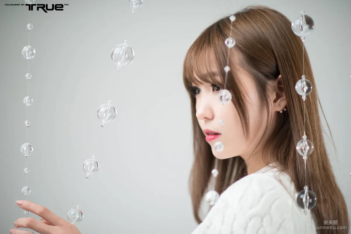 韓國女星李恩慧《針織套裙系列》 寫真集 32