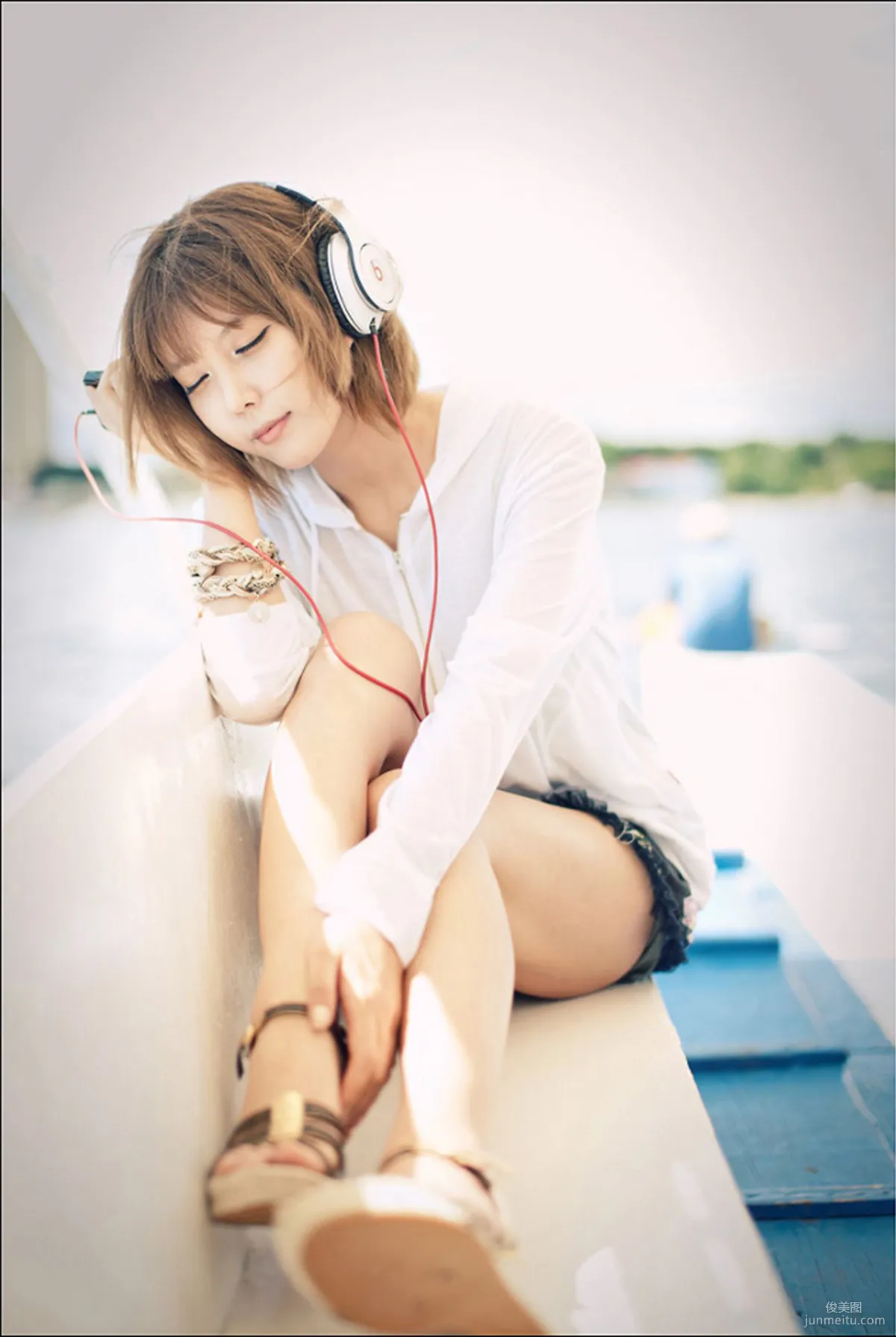 许允美(허윤미)《清新耳机少女》写真集10