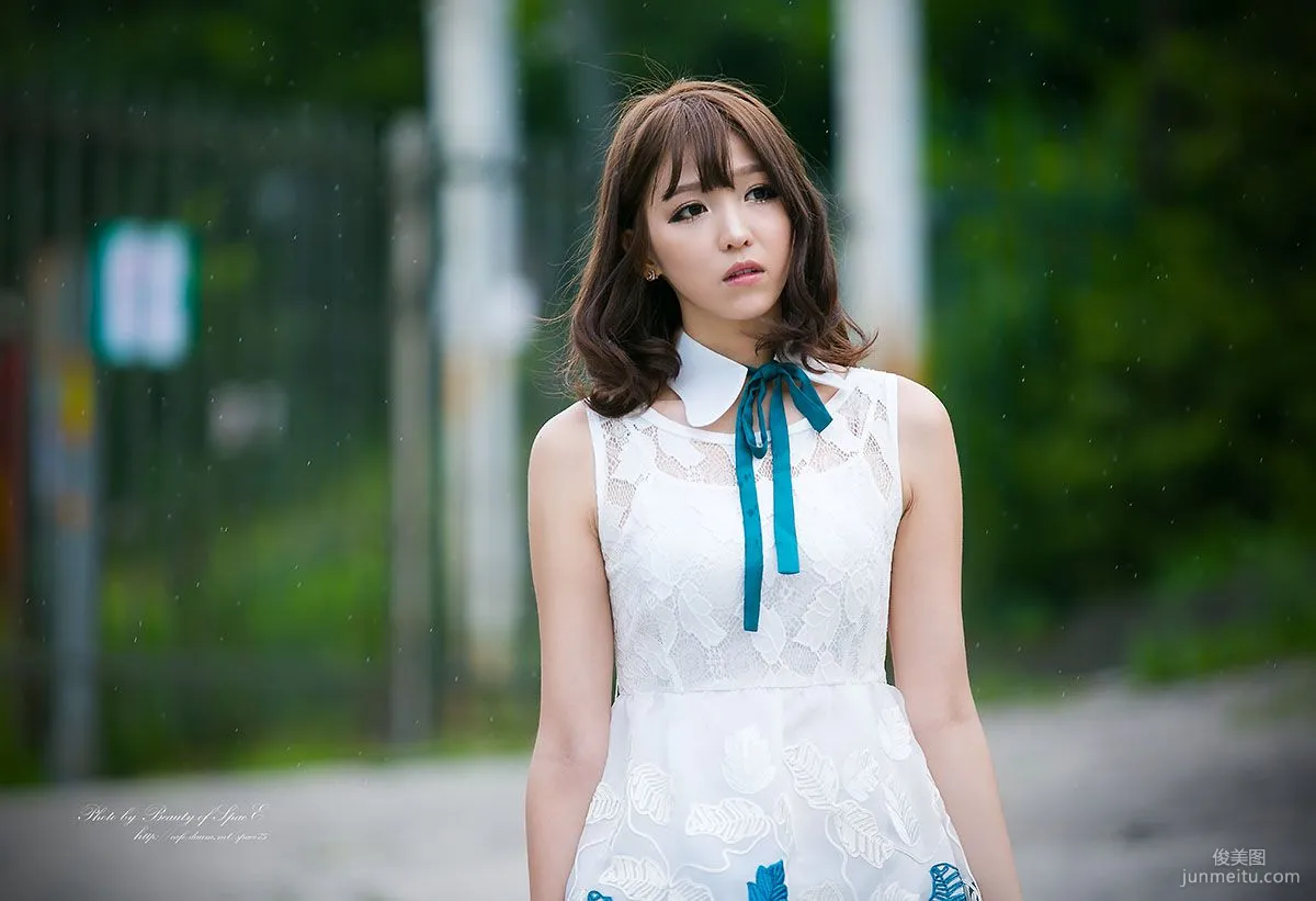 極品女神李恩慧/이은혜《街拍蕾絲連衣裙》 寫真集 52