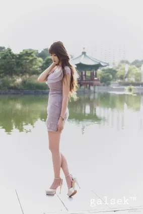 李仁慧《極品公園超短裙氣質女神》寫真集