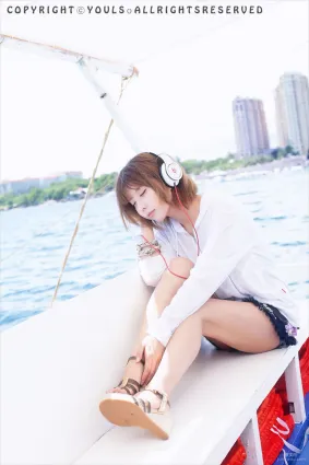 許允美(허윤미)《清新耳機少女》寫真集