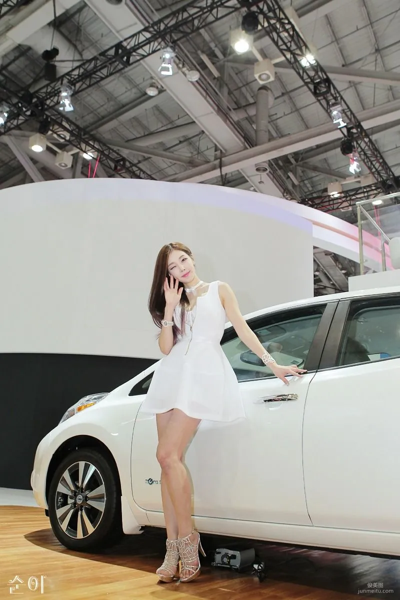 韓國車模李真英《車展圖片系列》合輯 25