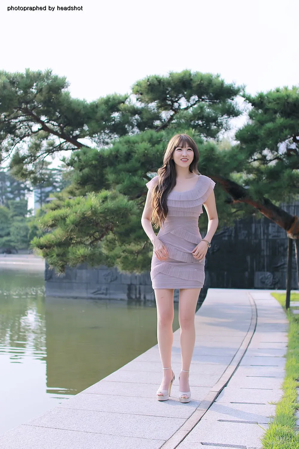 李仁慧《極品公園超短裙氣質女神》寫真集 13