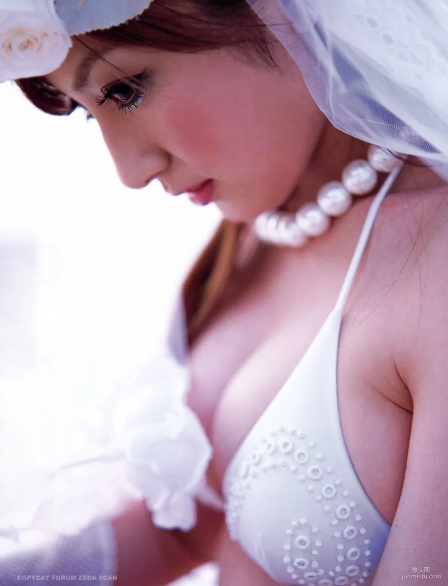 Yoko Kumada 熊田曜子《Dress Up Doll 》寫真集 76