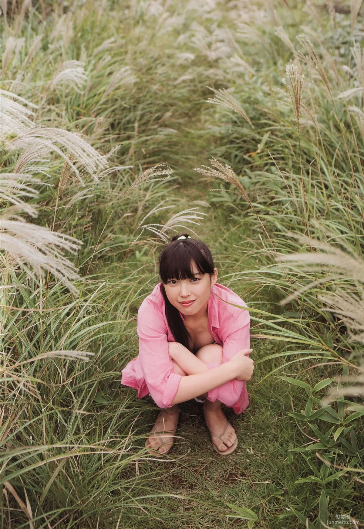 Nakajima Saki 中島早貴《N20》寫真集 8