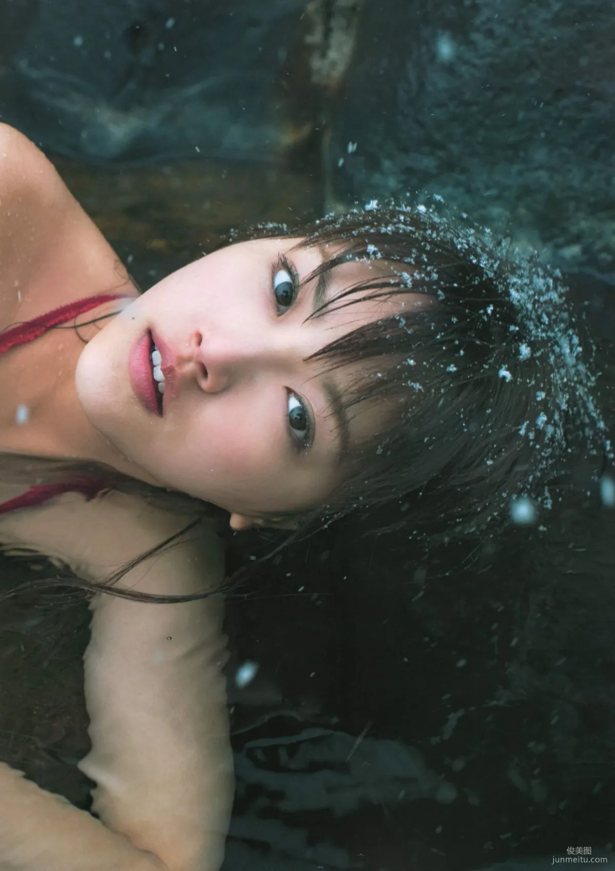 Seika Taketomi 竹富聖花 《A message from OWL》寫真集 110