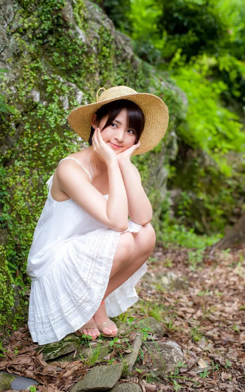鈴木咲 Saki Suzuki《咲とさとがえり》写真集 3