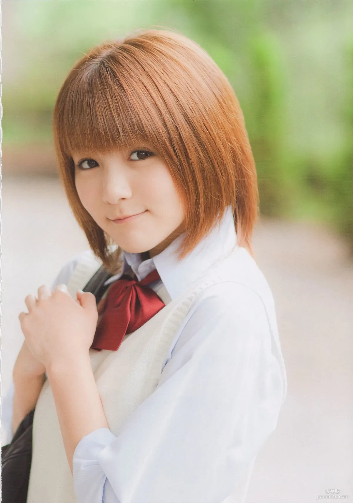 Aika Mitsui 光井愛佳 1stソロ《 愛佳》写真集5