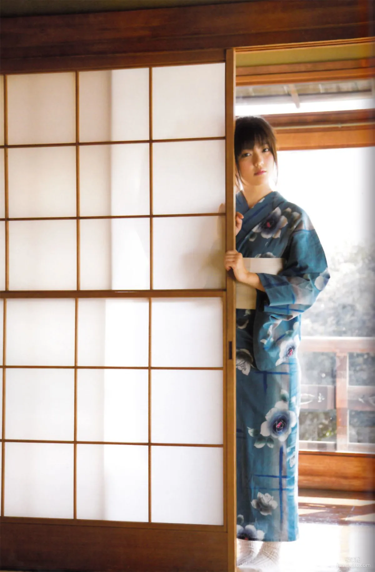 Erina Mano 真野恵裡菜《Manodate》 寫真集 63