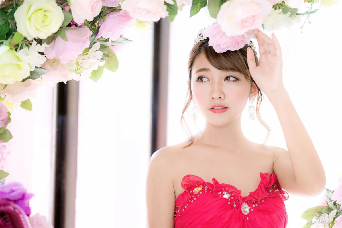 台灣女神許慶琳/許慶伶《綻放的玫瑰》寫真集 23