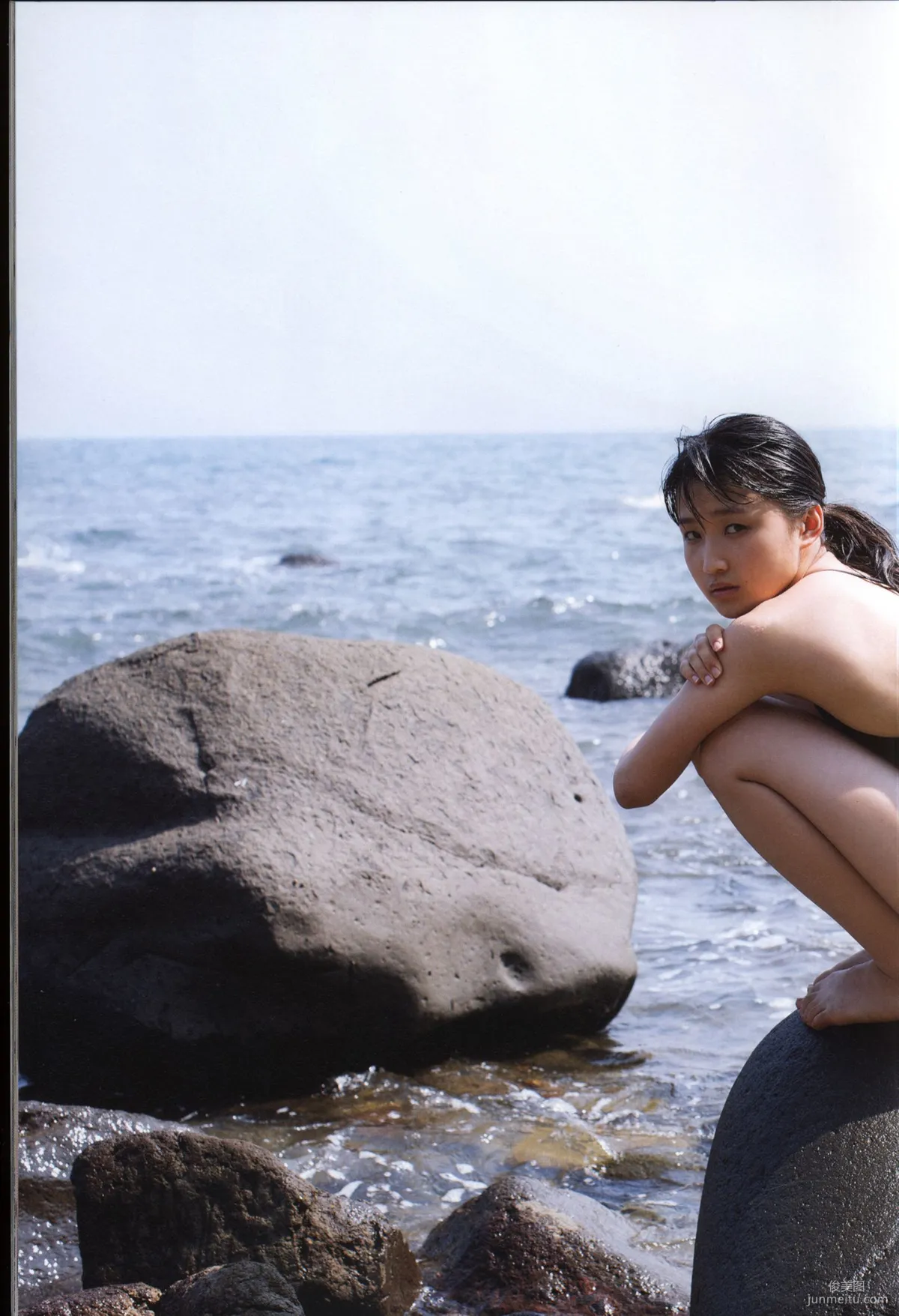Riho Sayashi 鞘師裡保《太陽》寫真集 67