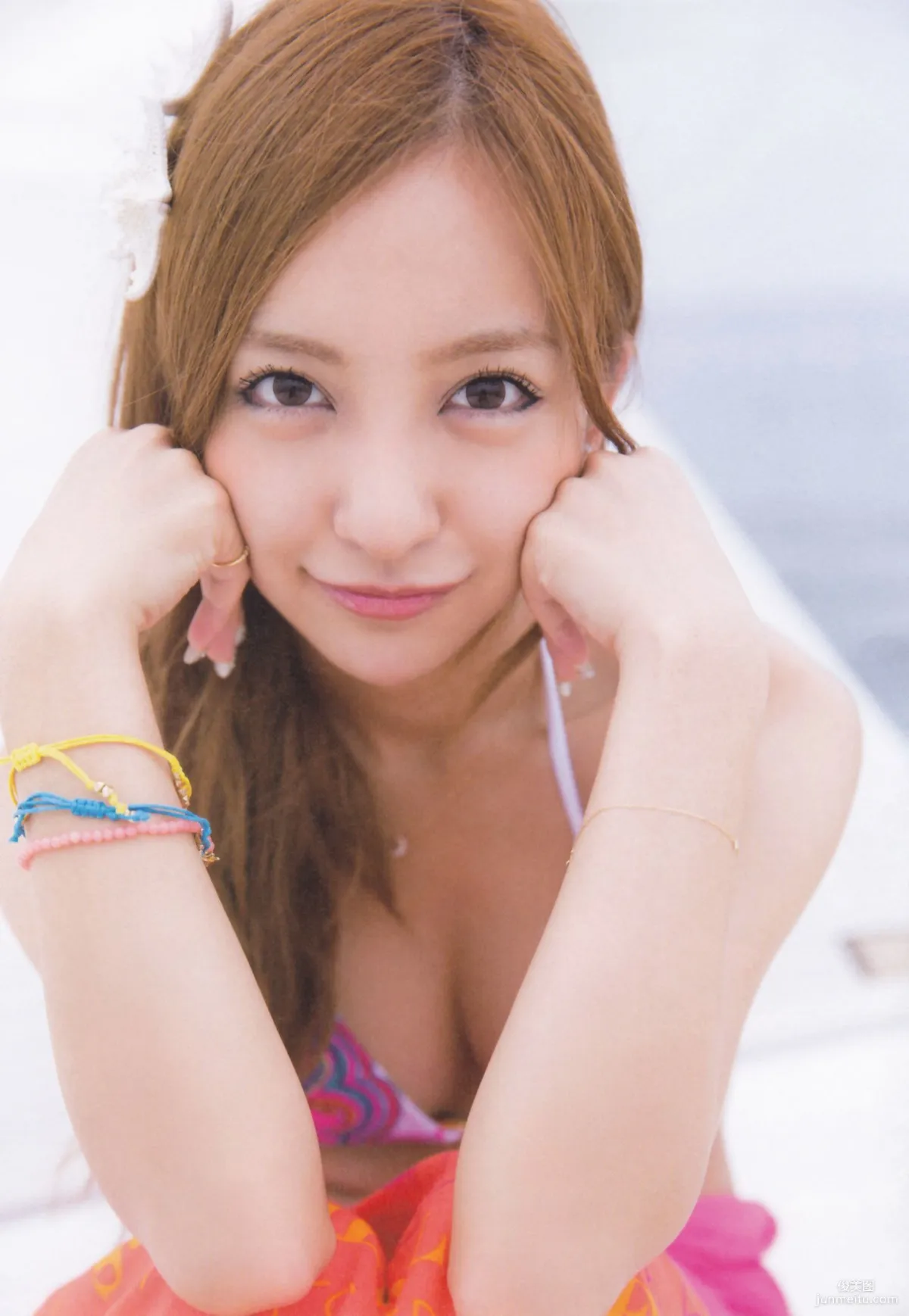 闆野友美 AKB48卒業記念《Tomochin ともちん》寫真集 67